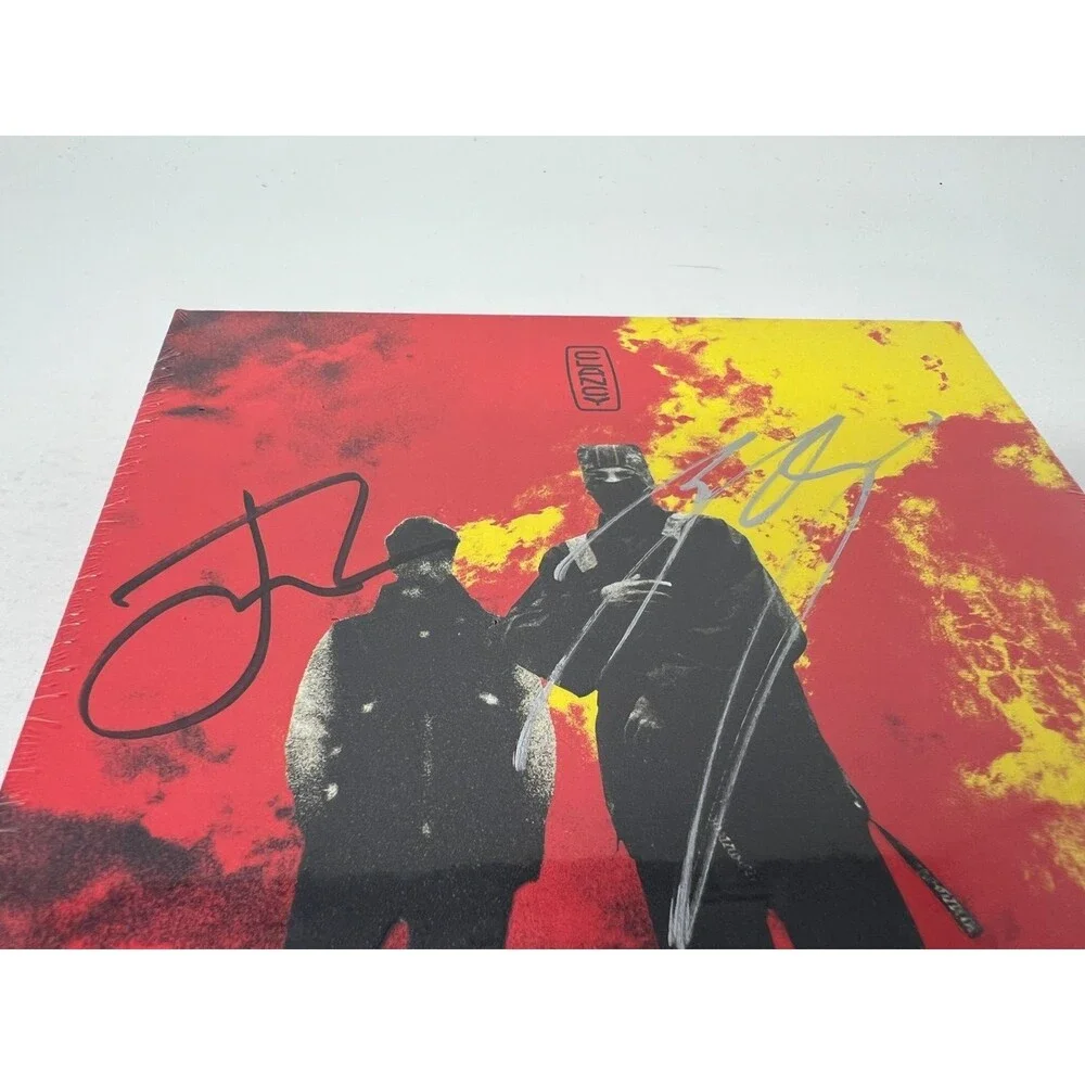 Twenty One Pilots Signed Autographed Clancy CD Tyler Joseph Josh Dun - Picture 3 of 10